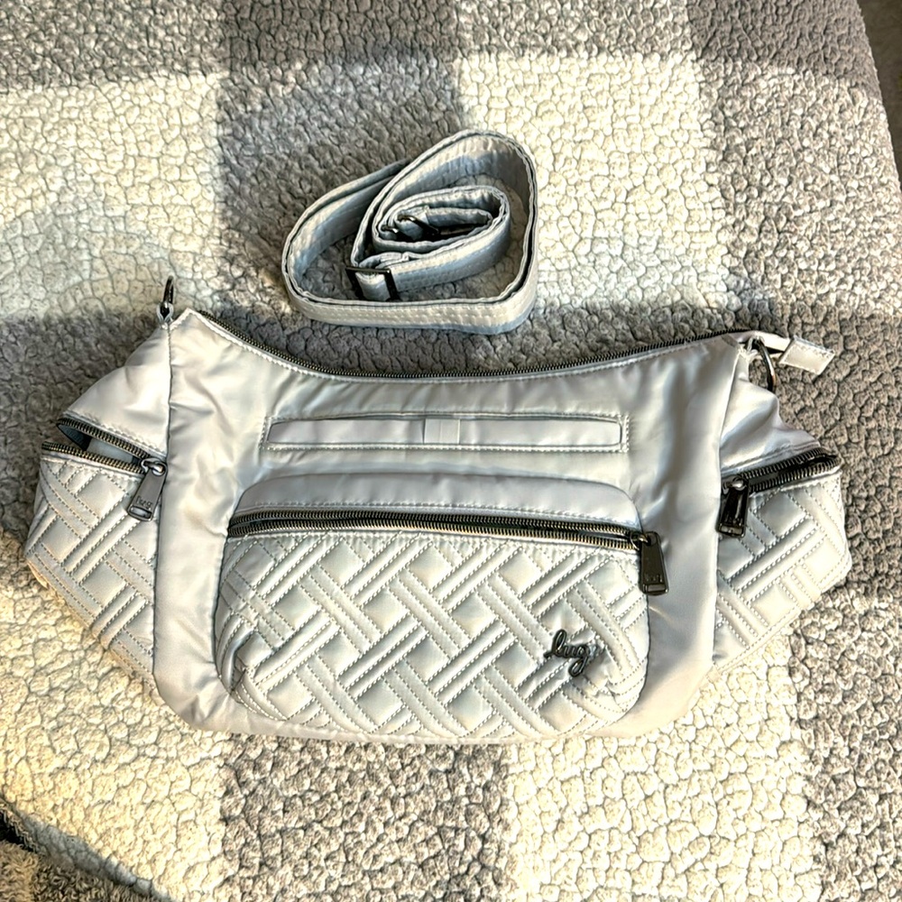 EUC - Lug Cha Cha in Cloud Grey